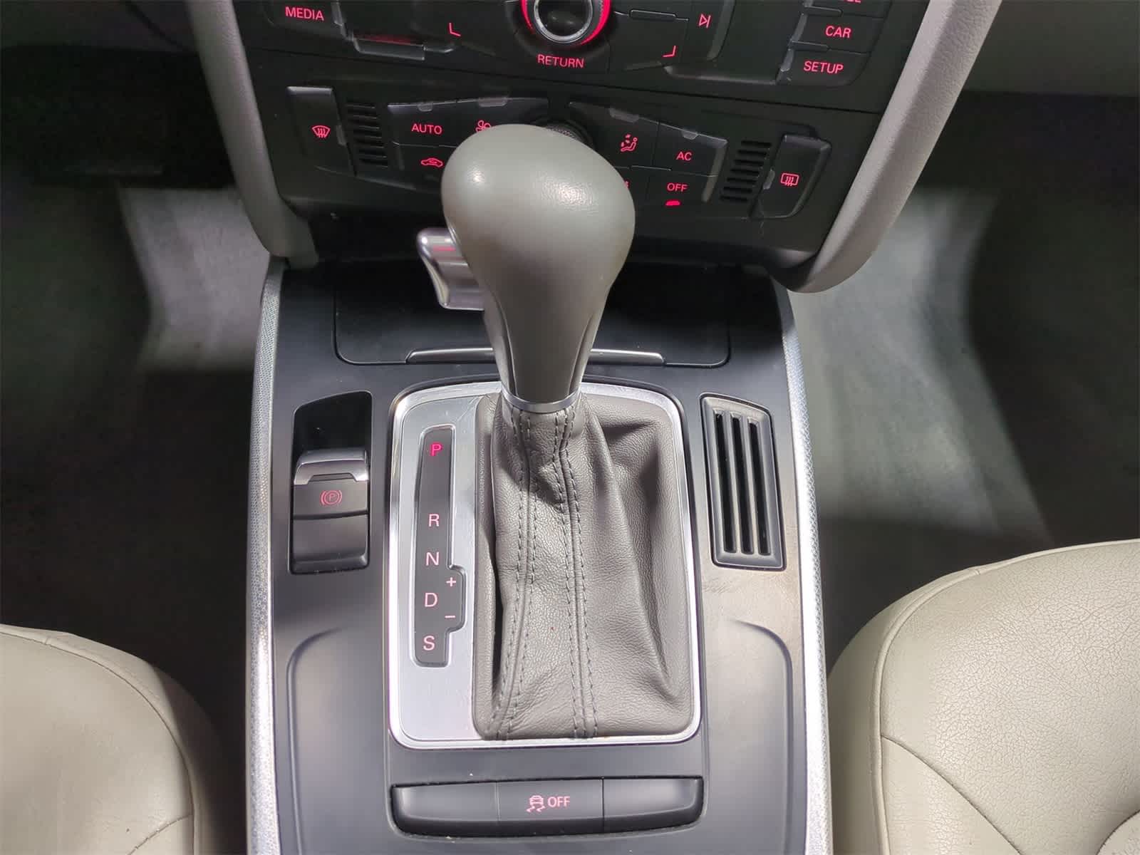 2012 Audi A4 Premium 33