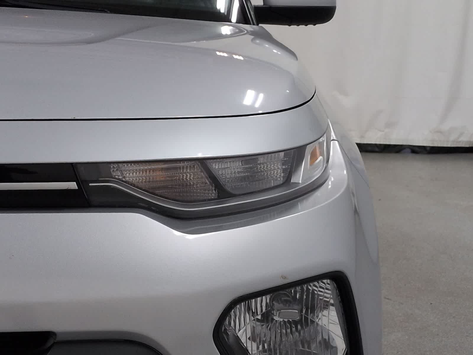 Thumbnail: 2020 Kia Soul - 11