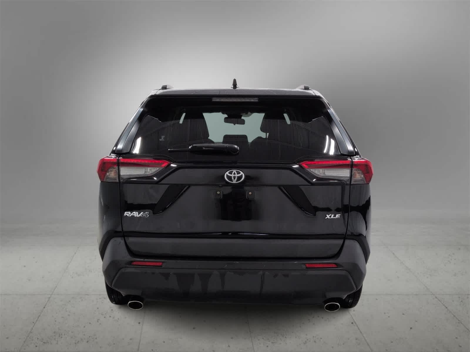 Thumbnail: 2019 Toyota RAV4 - 7