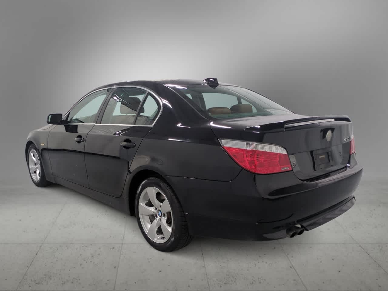 Thumbnail: 2006 BMW 5 Series - 6