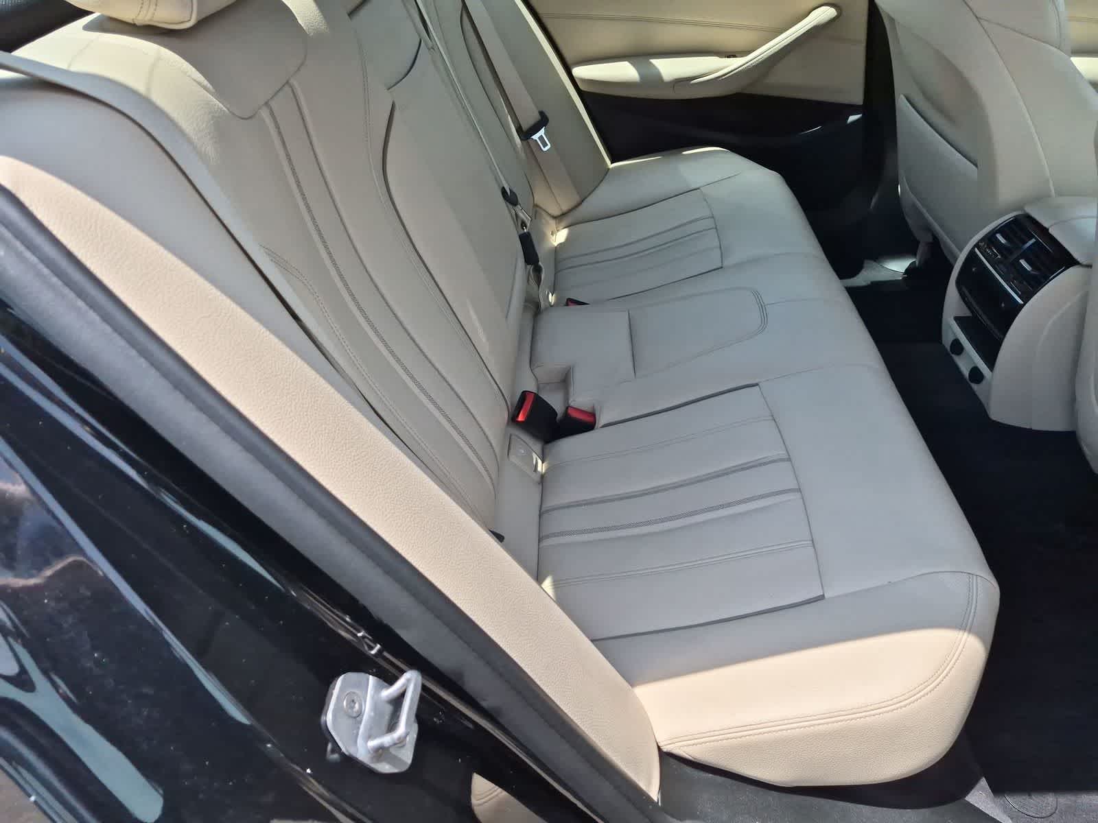 Thumbnail: 2017 BMW 5 Series - 21