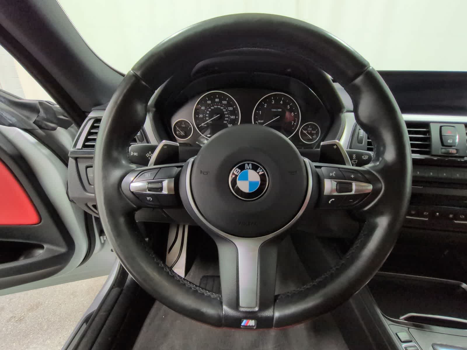 Thumbnail: 2016 BMW 3 Series - 25