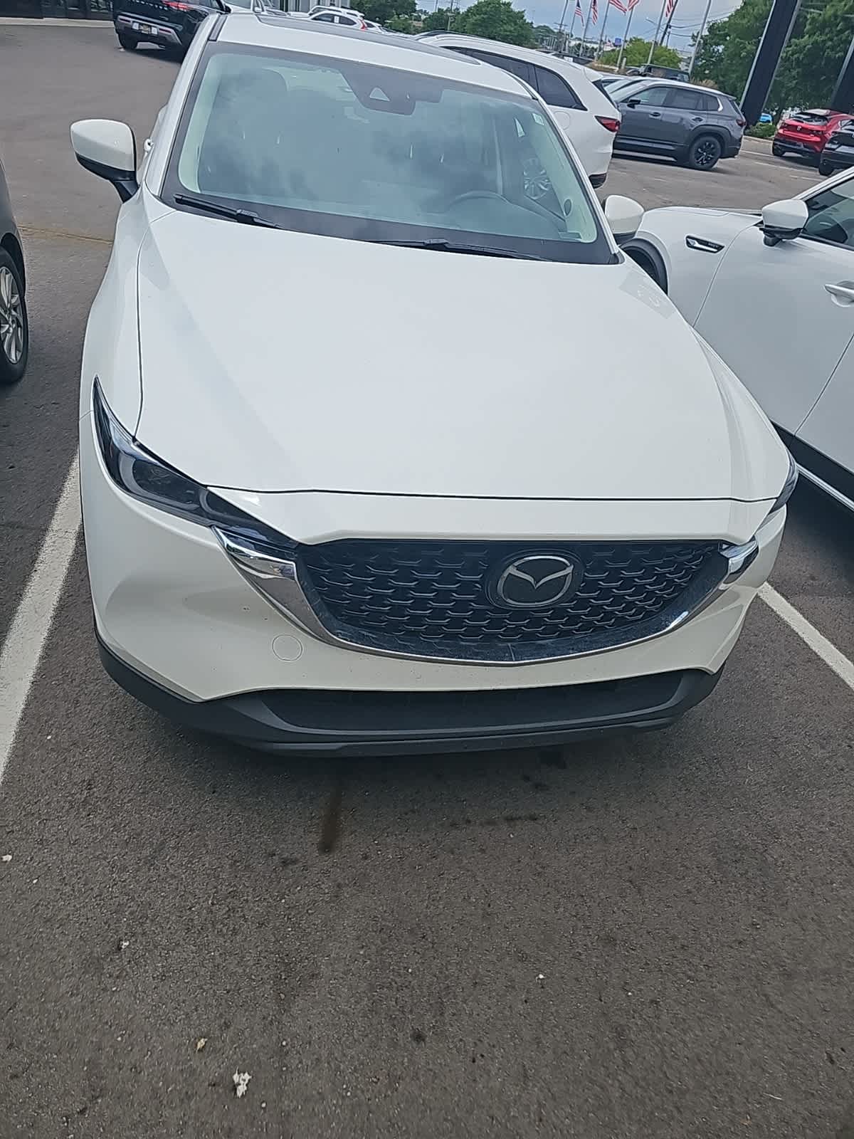 Thumbnail: 2022 Mazda CX-5 - 2
