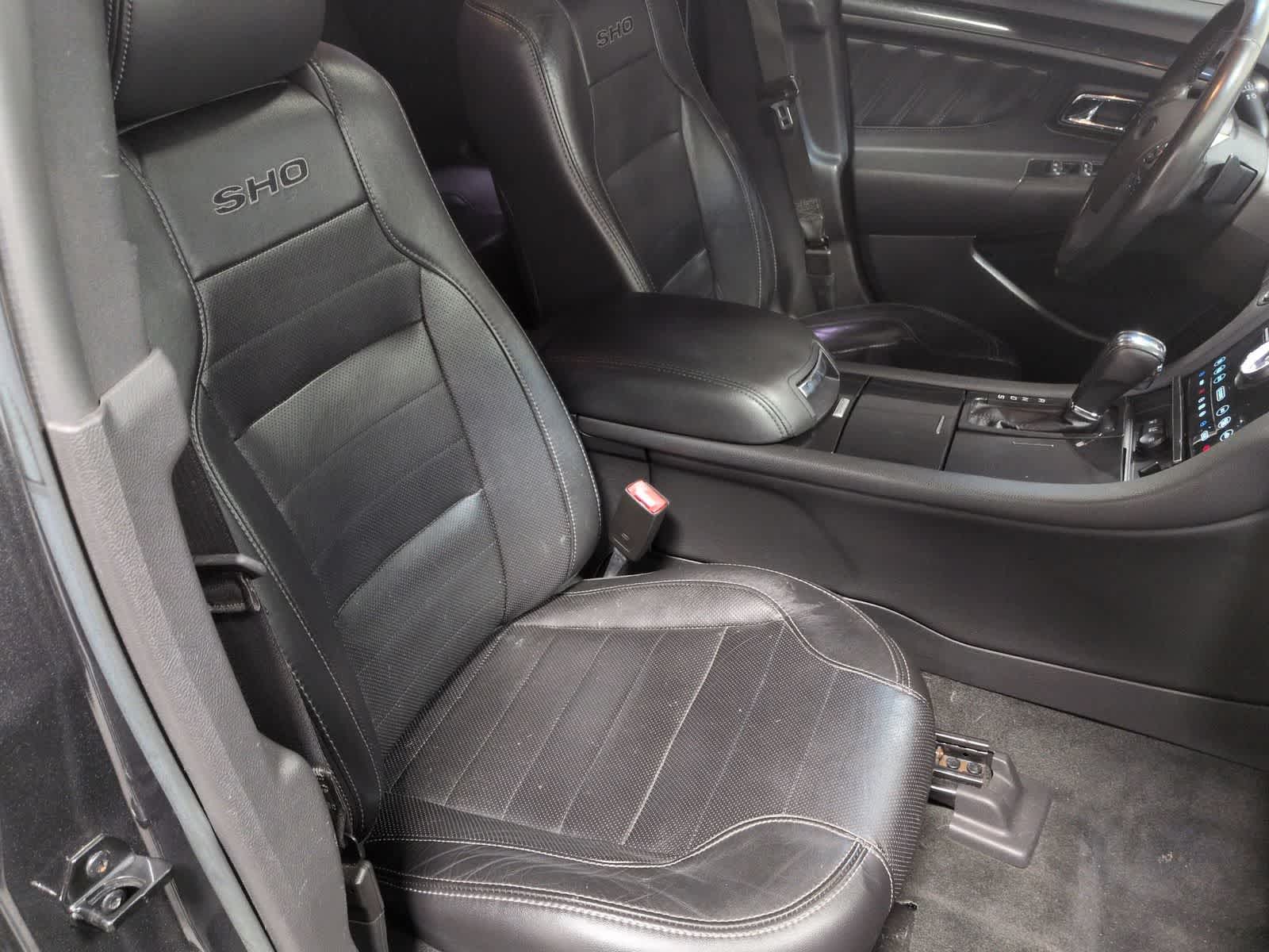 Thumbnail: 2017 Ford Taurus - 28