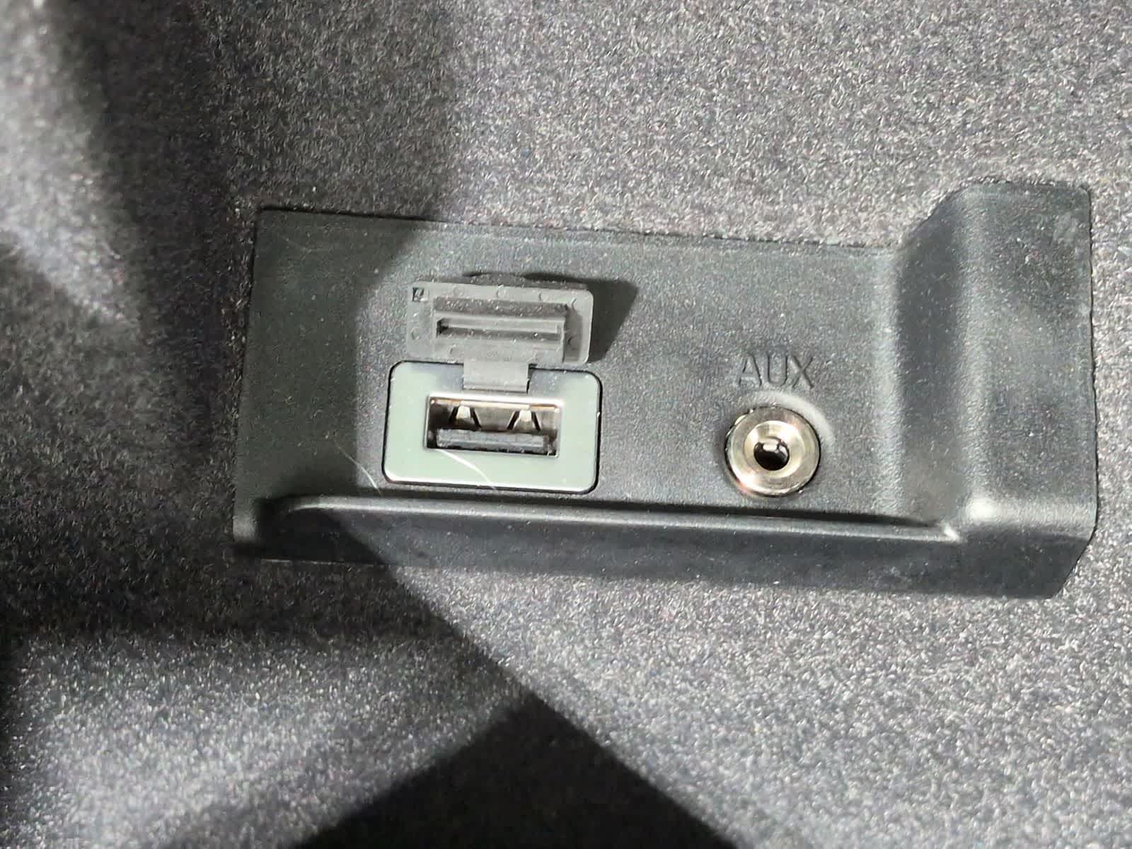 Thumbnail: 2015 Volvo S60 - 34