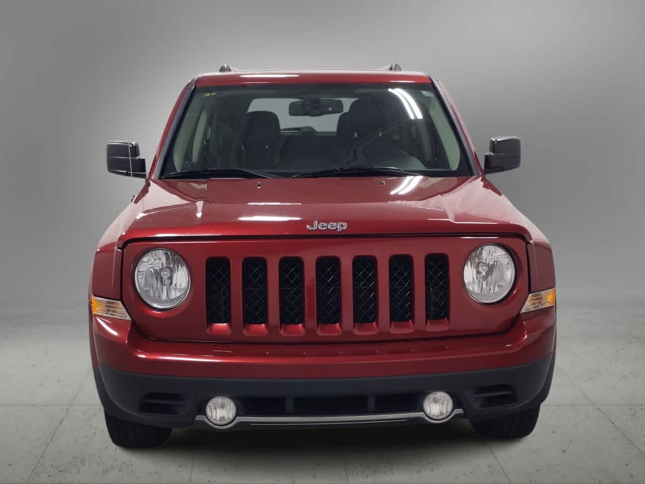 Thumbnail: 2014 Jeep Patriot - 3