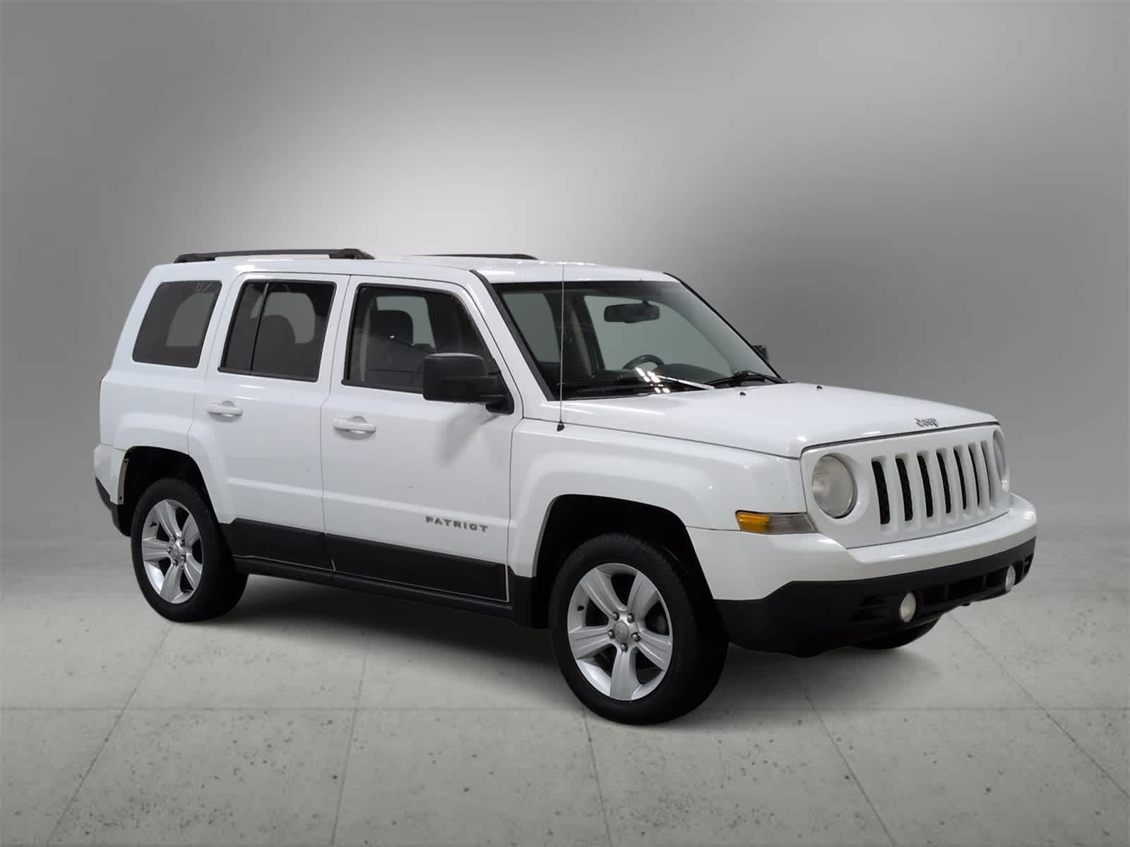 Thumbnail: 2014 Jeep Patriot - 2