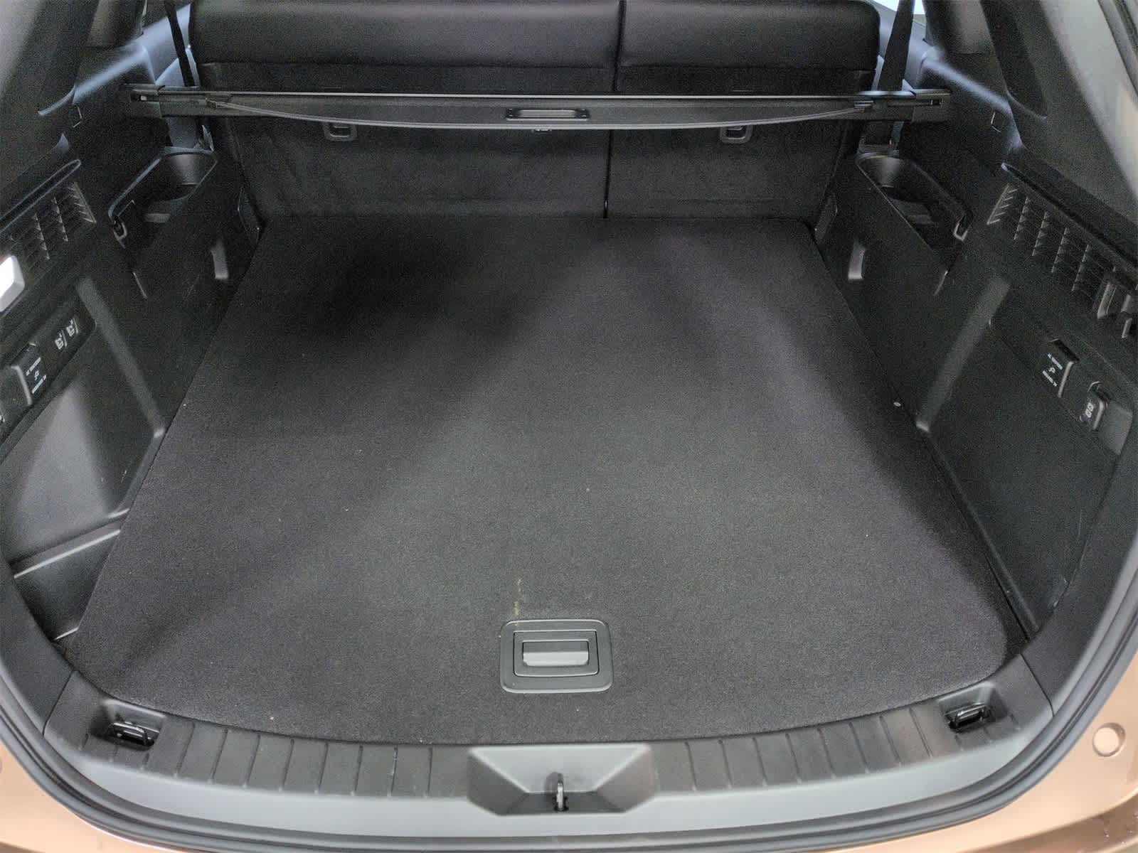 Thumbnail: 2025 Mazda CX-70 - 19