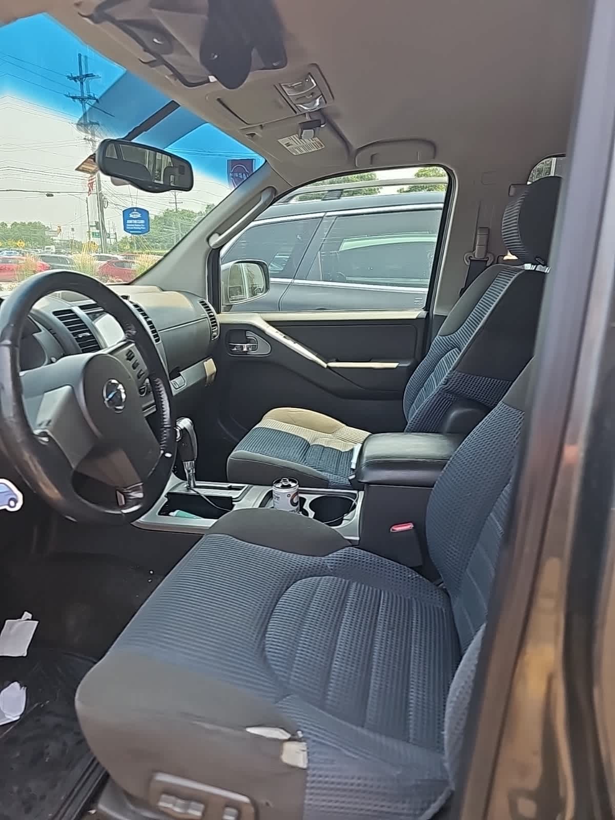 Thumbnail: 2005 Nissan Pathfinder - 6
