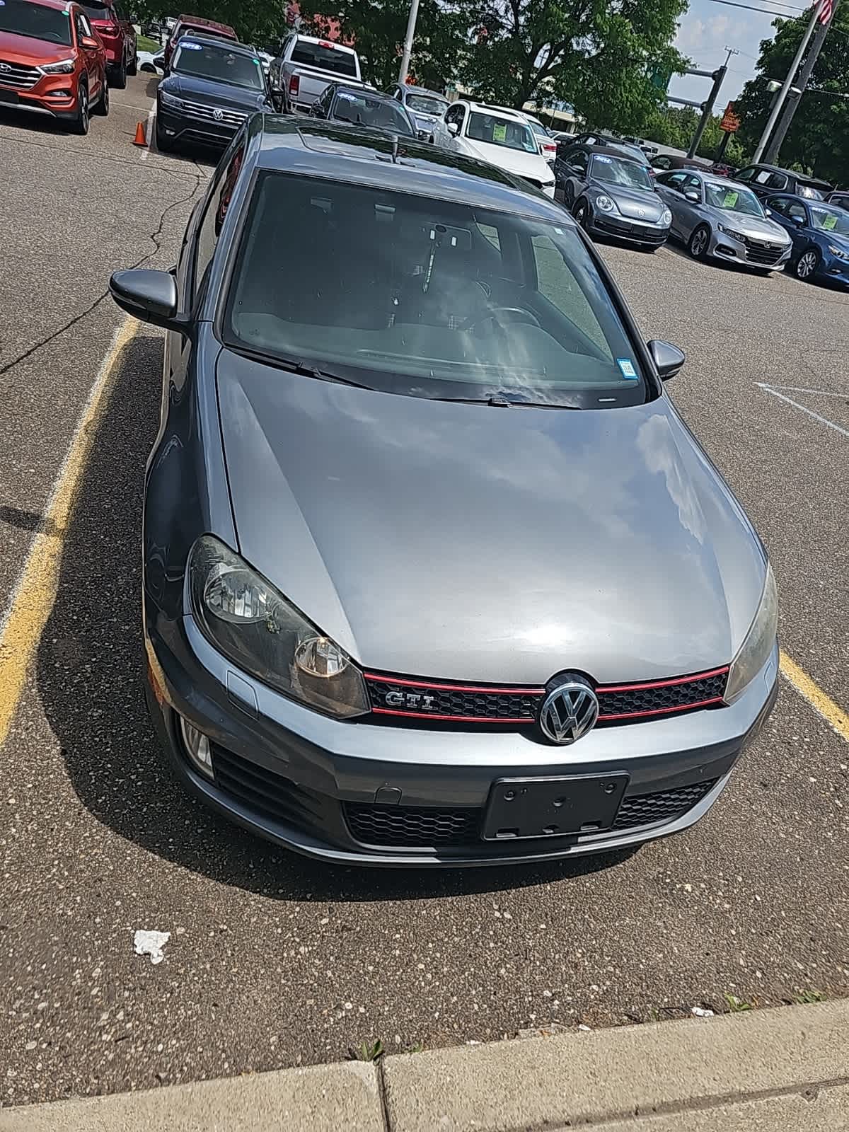 Thumbnail: 2012 Volkswagen Golf - 2