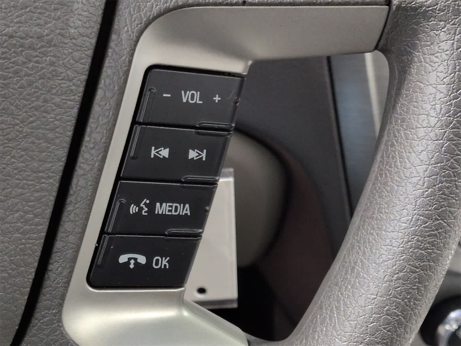 Thumbnail: 2012 Ford Fusion - 27