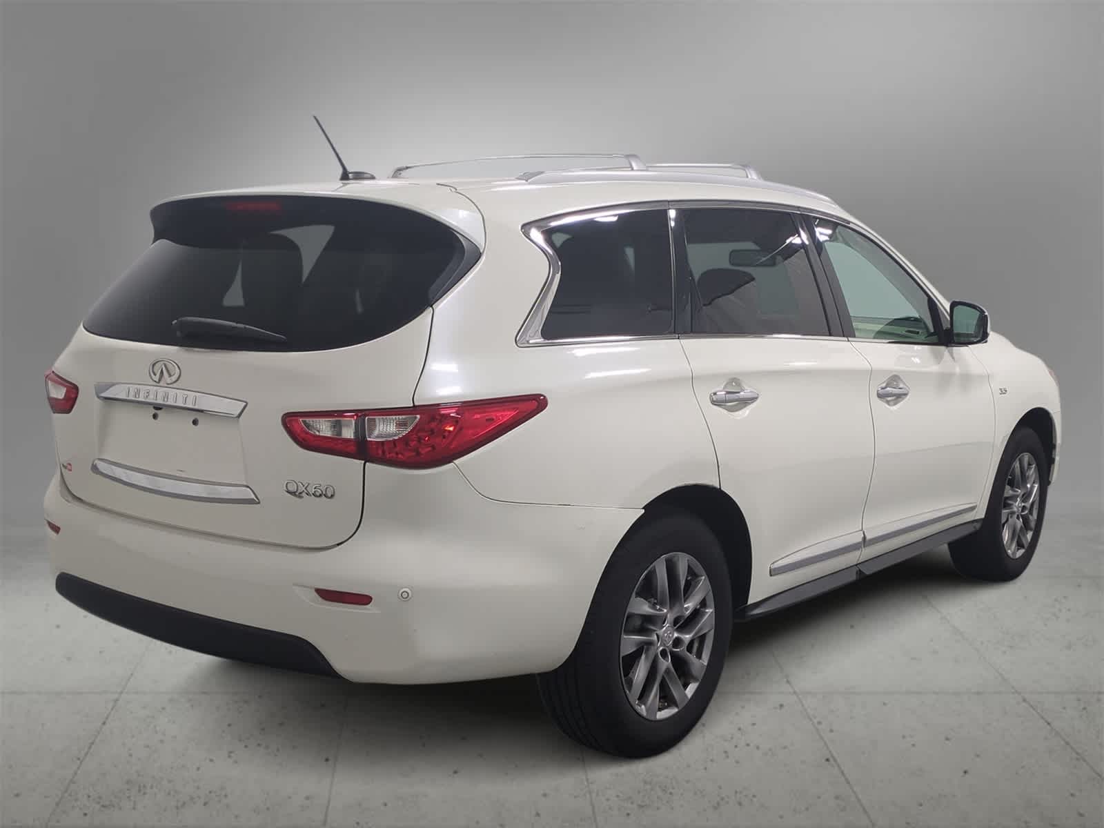 Thumbnail: 2015 INFINITI QX60 - 8
