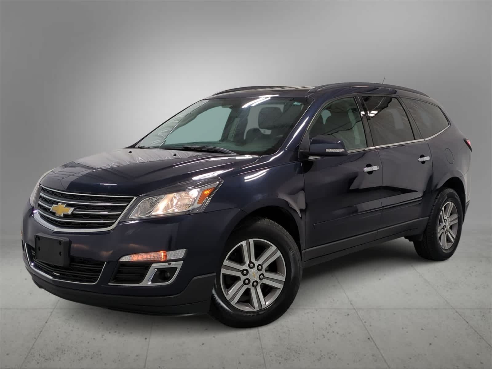 2015 Chevrolet Traverse LT -
                  Farmington Hills, MI