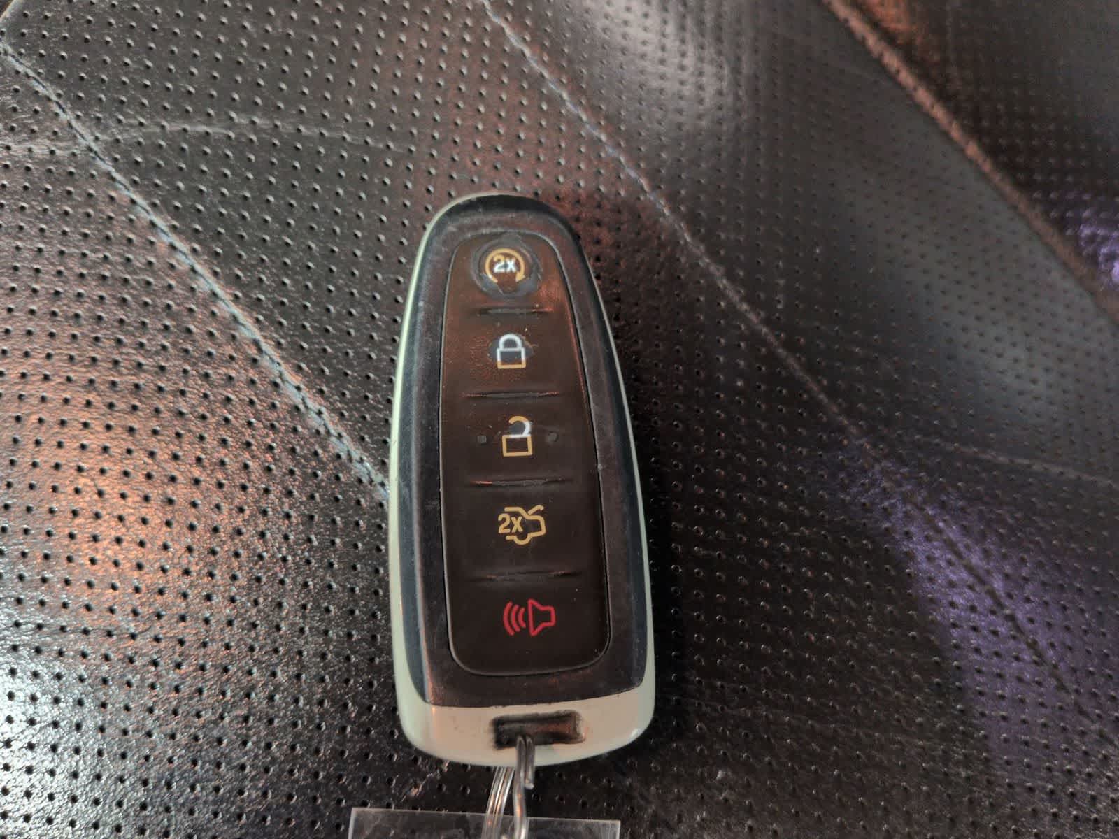 Thumbnail: 2017 Ford Taurus - 42