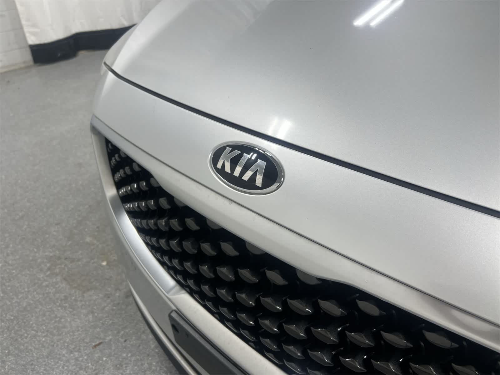 Thumbnail: 2017 Kia Sedona - 12