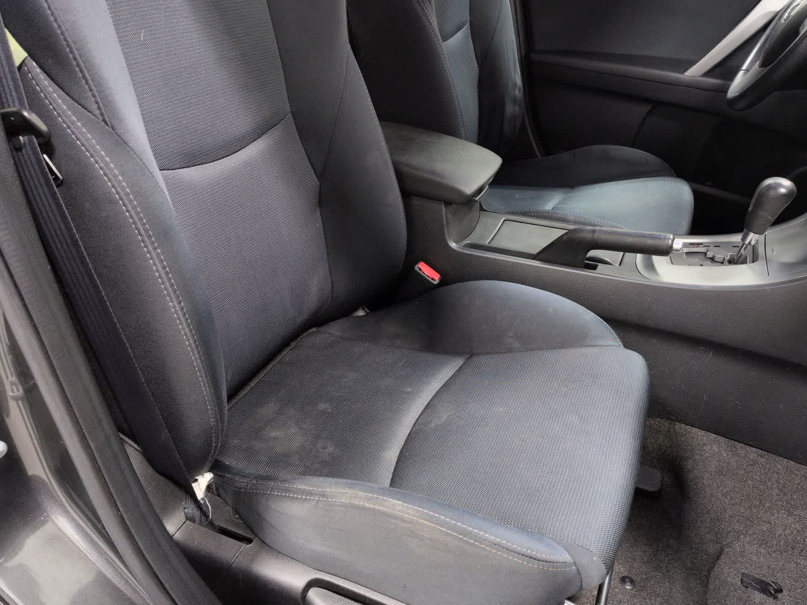 Thumbnail: 2010 Mazda Mazda3 - 22