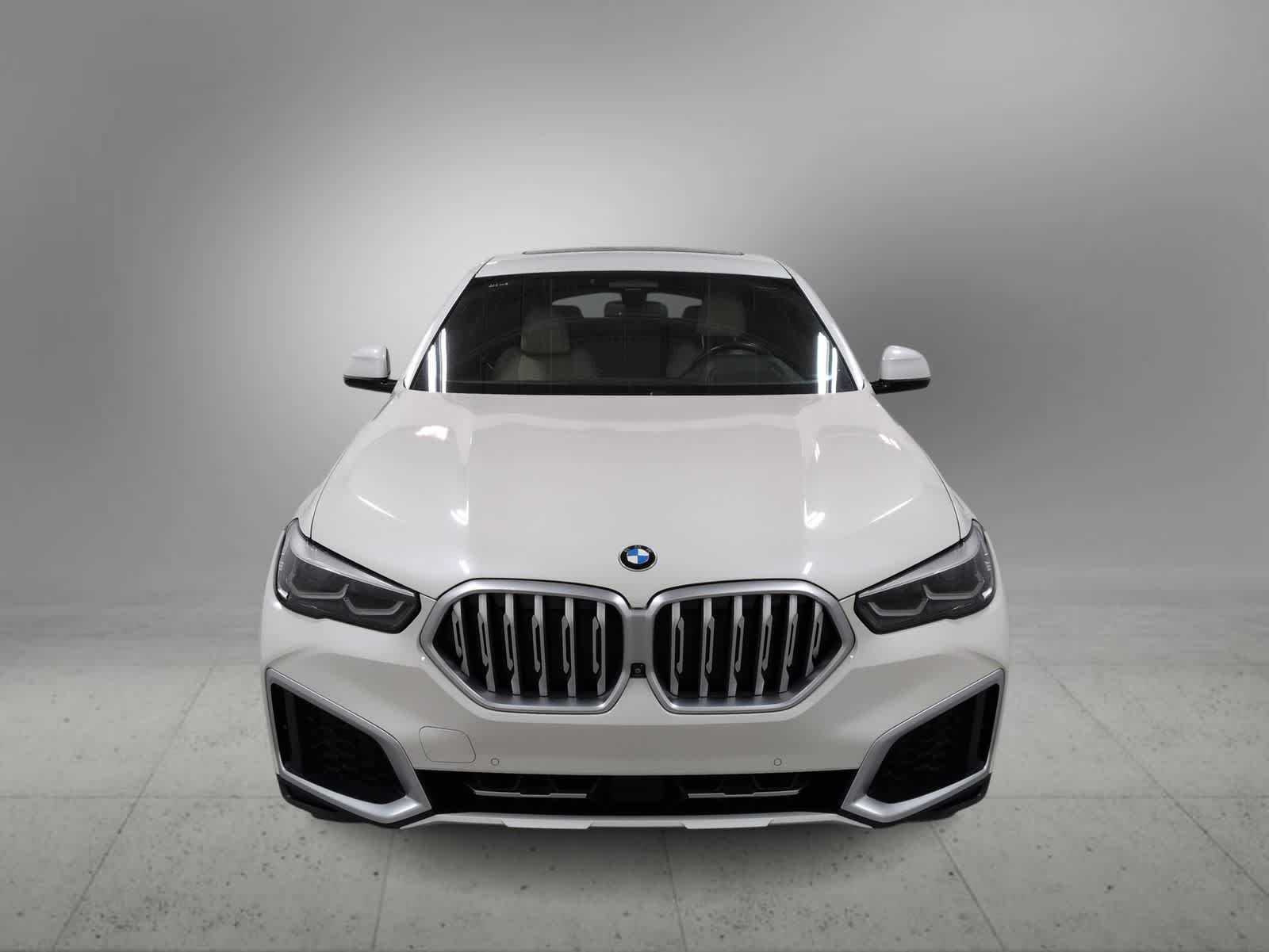 Thumbnail: 2022 BMW X6 - 3