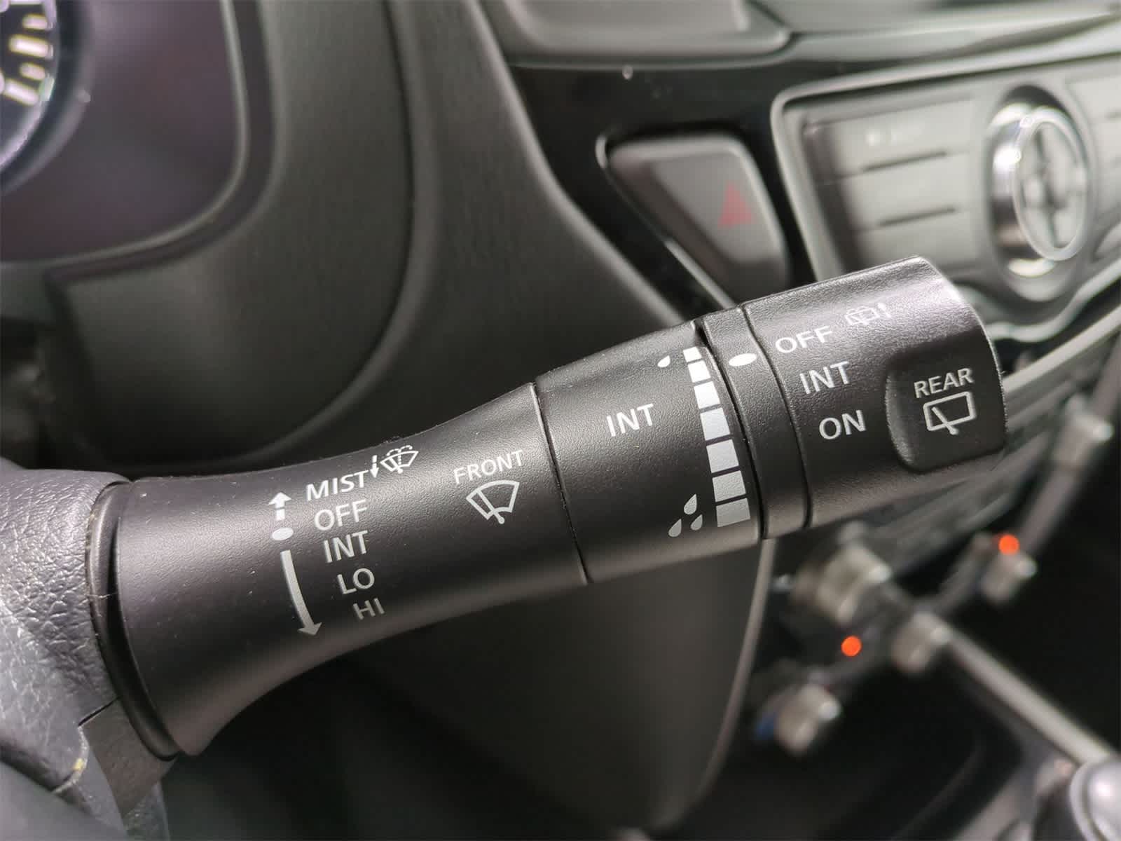 Thumbnail: 2017 Nissan Pathfinder - 26