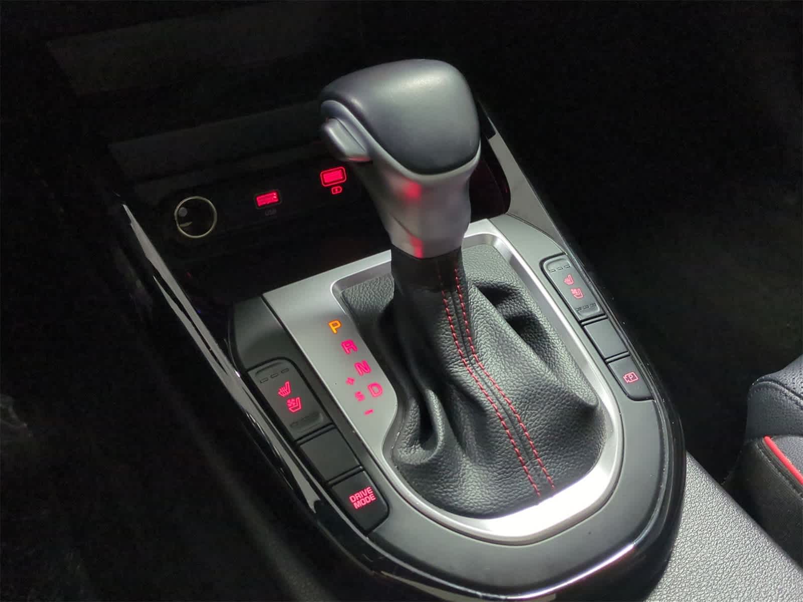 Thumbnail: 2022 Kia Forte - 34