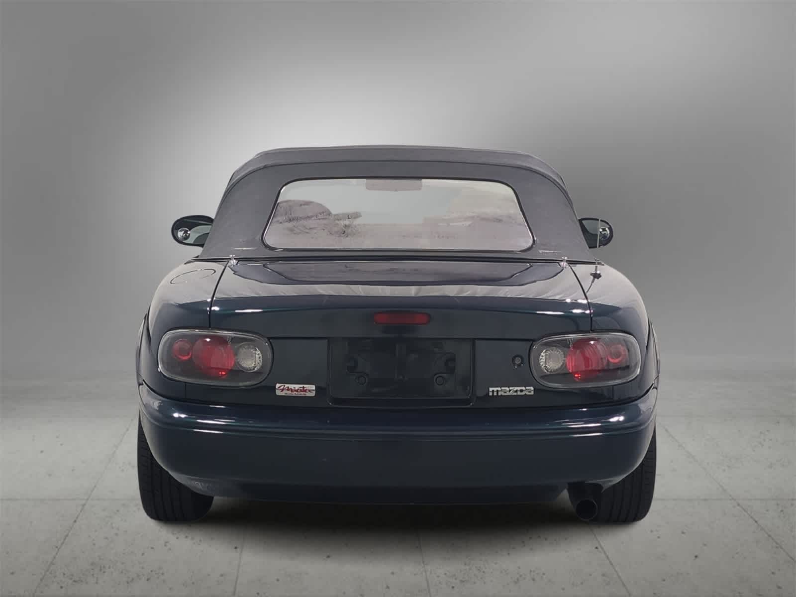Thumbnail: 1997 Mazda MX-5 Miata - 7