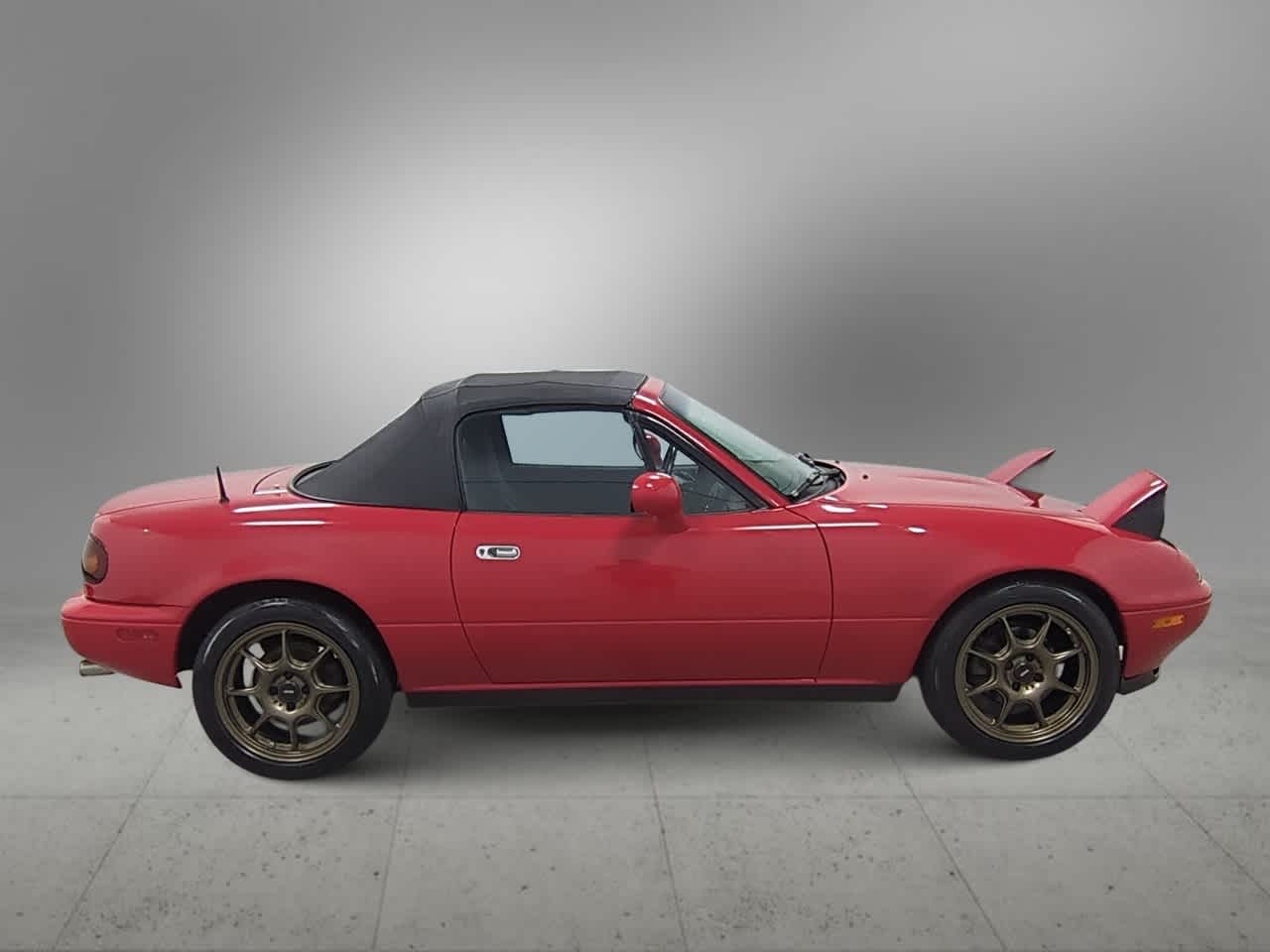 Thumbnail: 1994 Mazda MX-5 Miata - 9