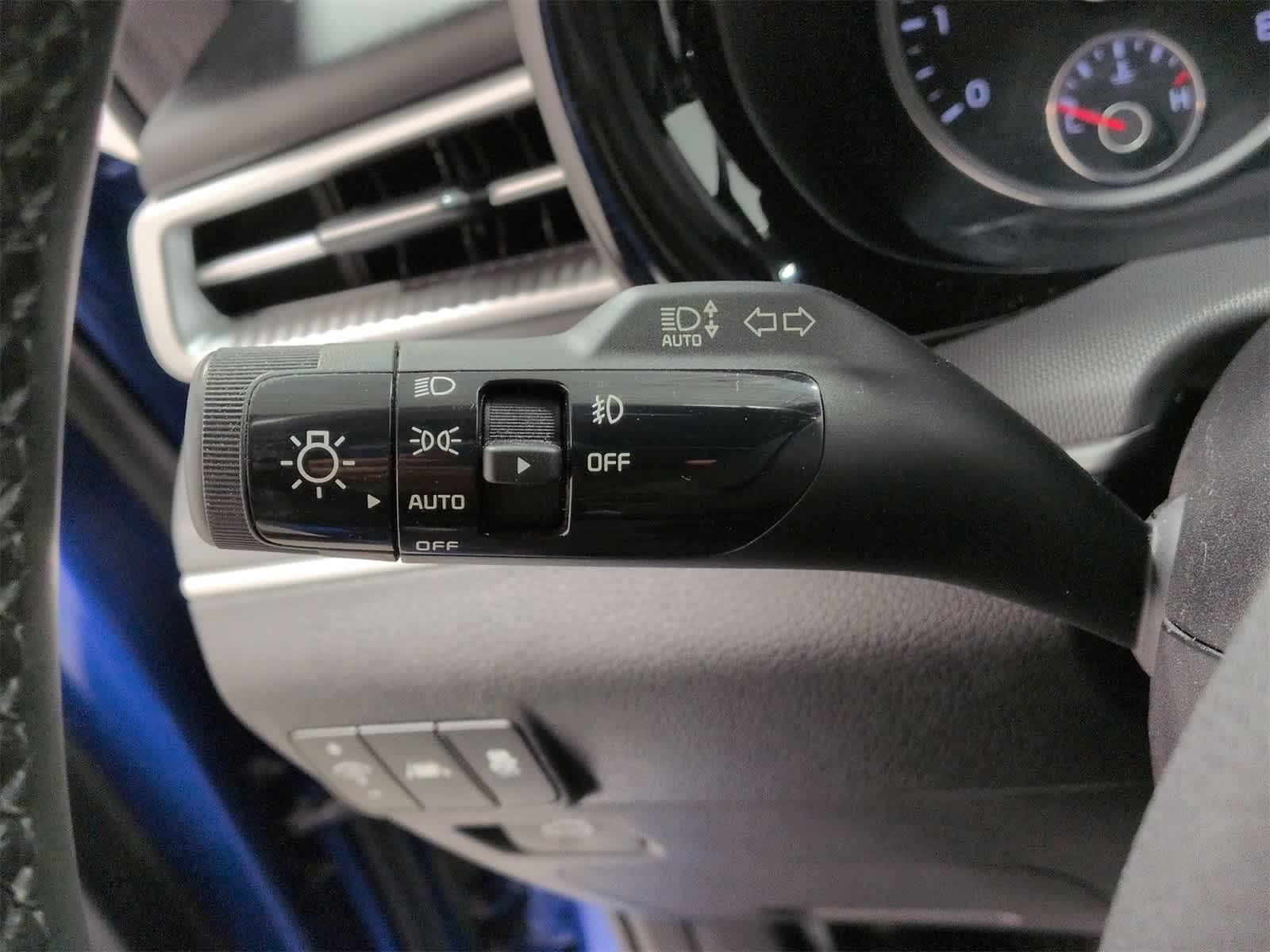 Thumbnail: 2021 Kia K5 - 27