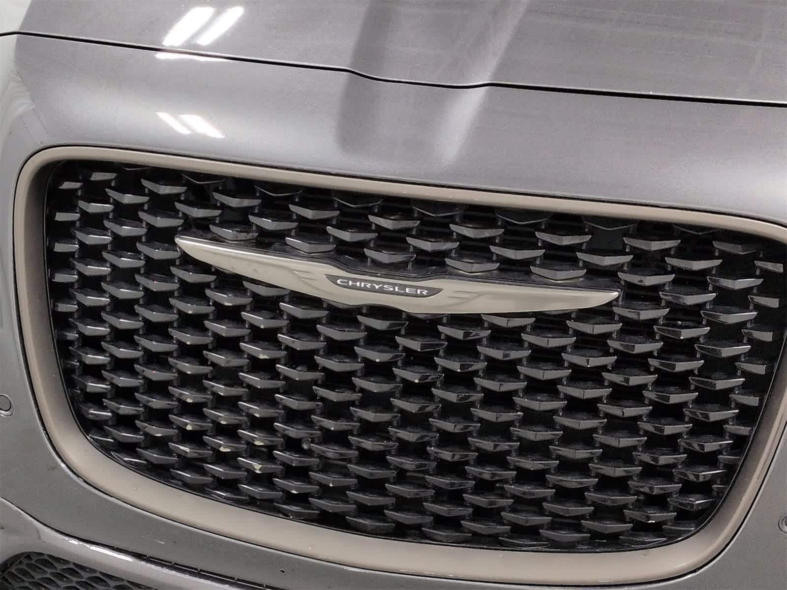 Thumbnail: 2022 Chrysler 300 - 12