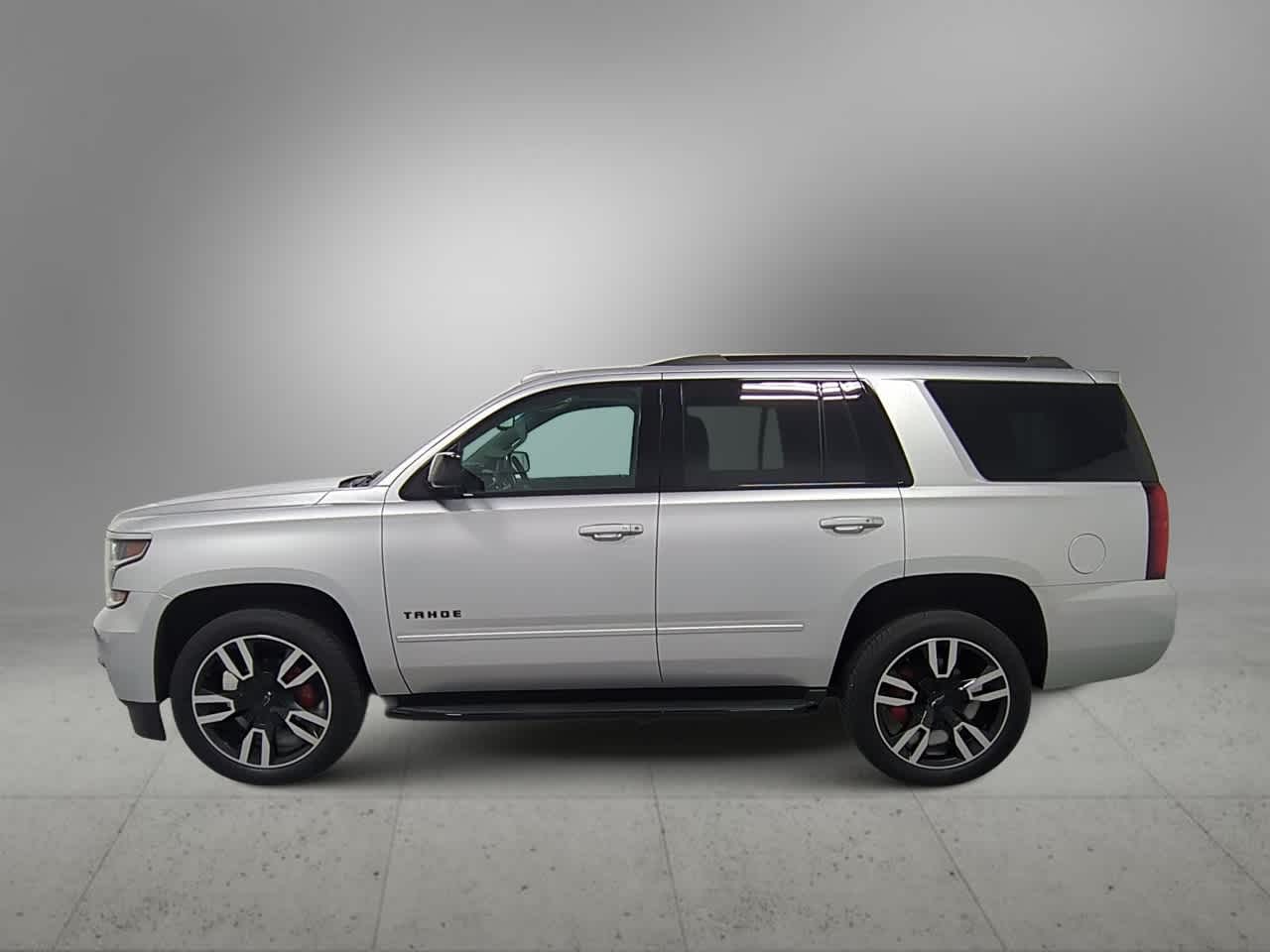 Thumbnail: 2018 Chevrolet Tahoe - 5