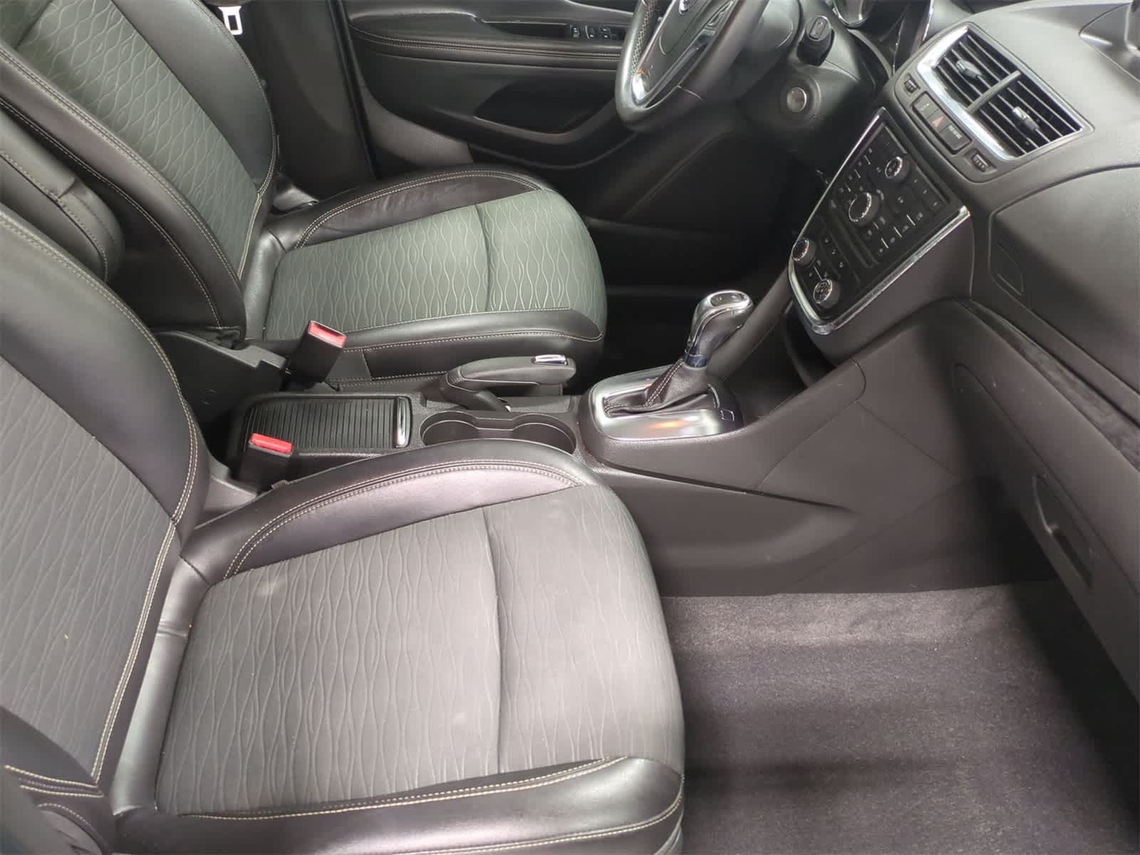 Thumbnail: 2015 Buick Encore - 22