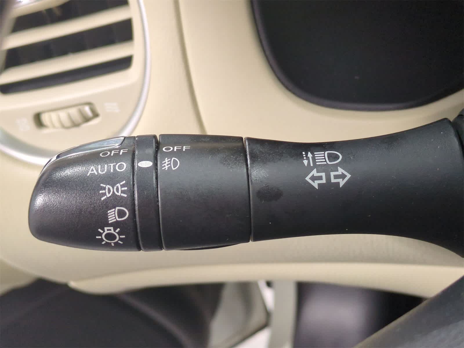 Thumbnail: 2015 INFINITI QX60 - 30