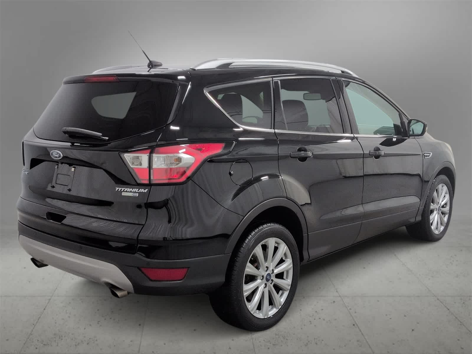 Thumbnail: 2017 Ford Escape - 7