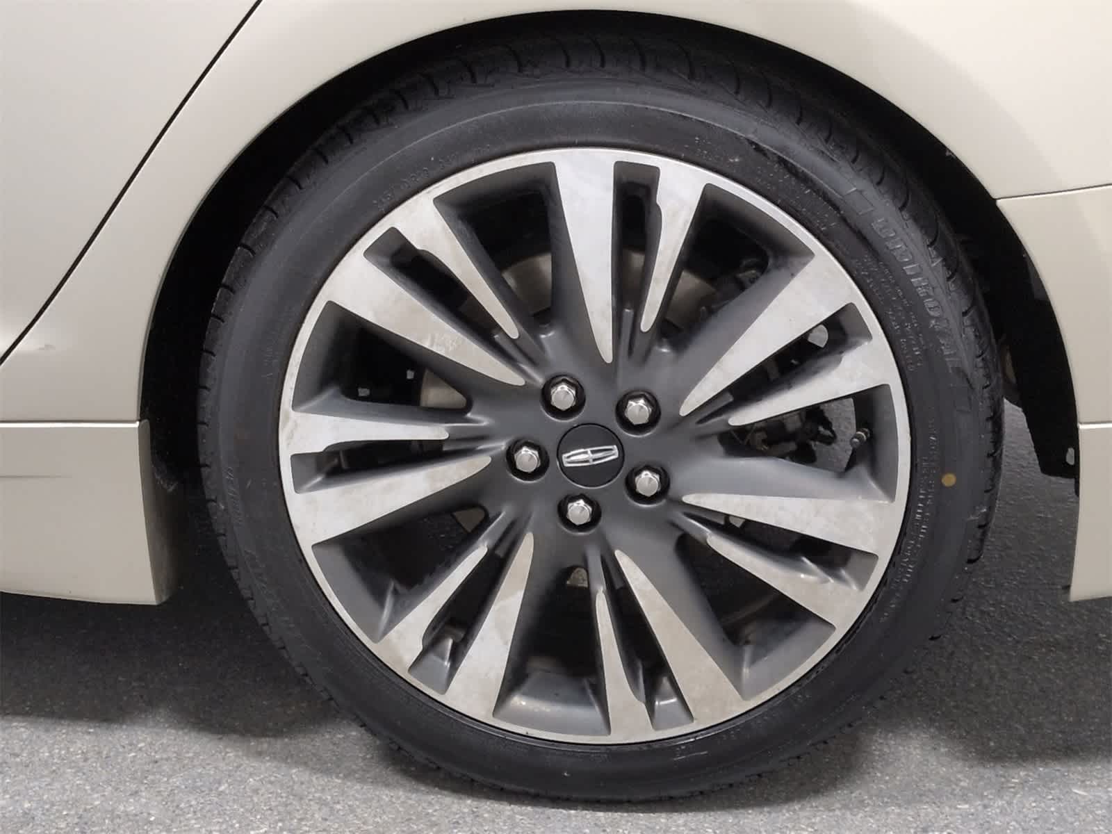 Thumbnail: 2017 Lincoln MKZ - 14