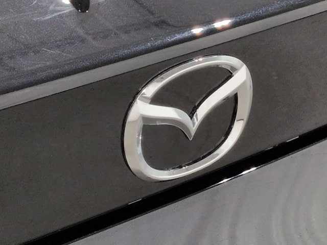 Thumbnail: 2026 Mazda MX-5 Miata - 12