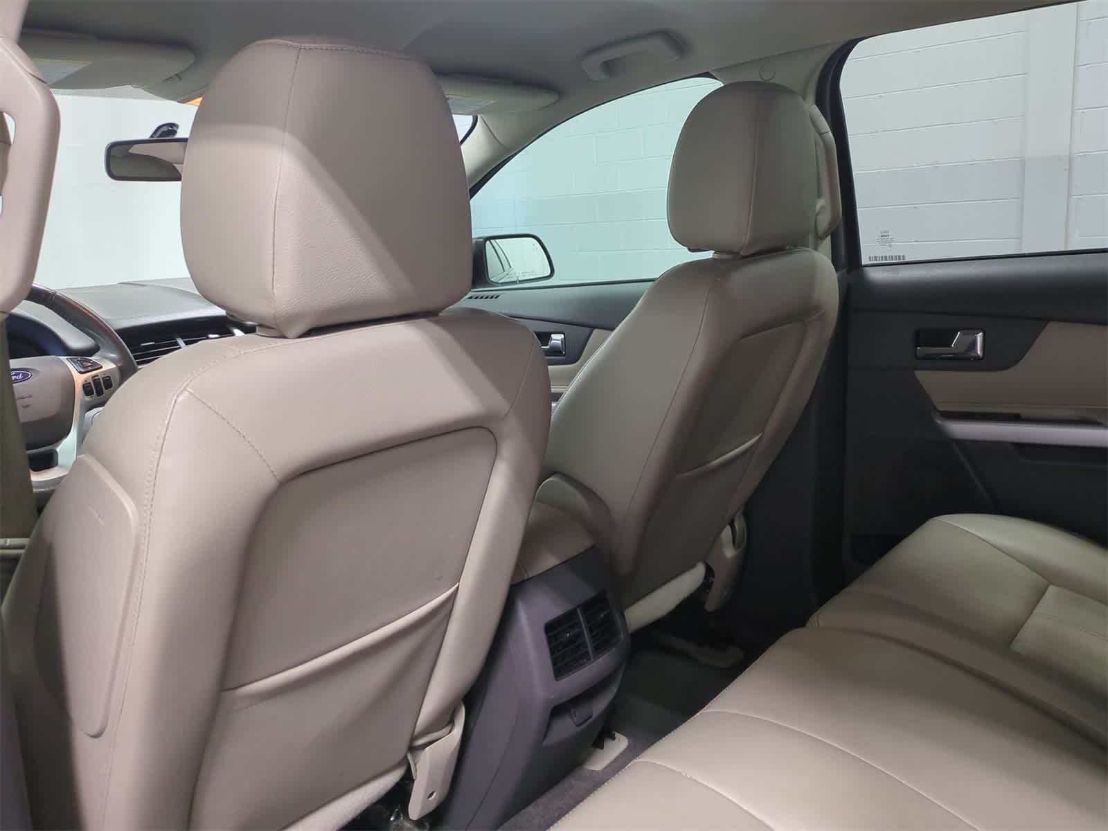 2013 Ford Edge SEL 19