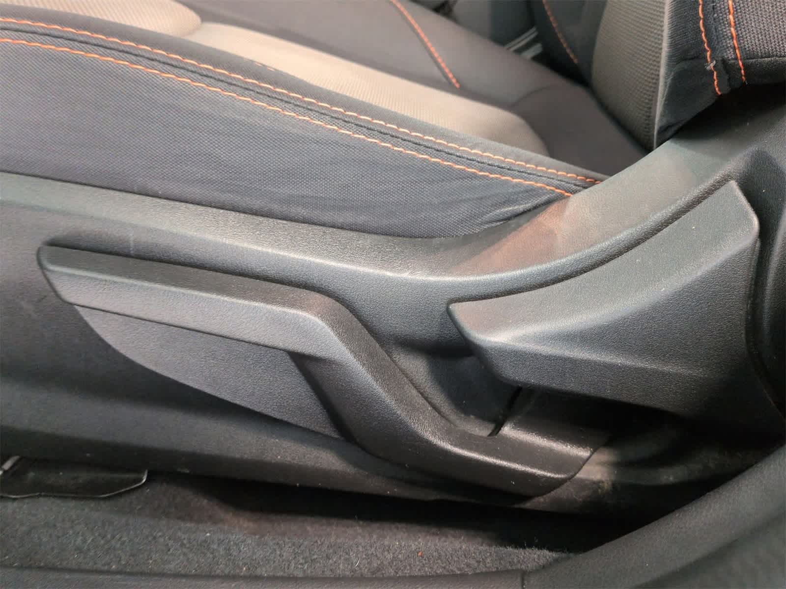 Thumbnail: 2020 Subaru Crosstrek - 18