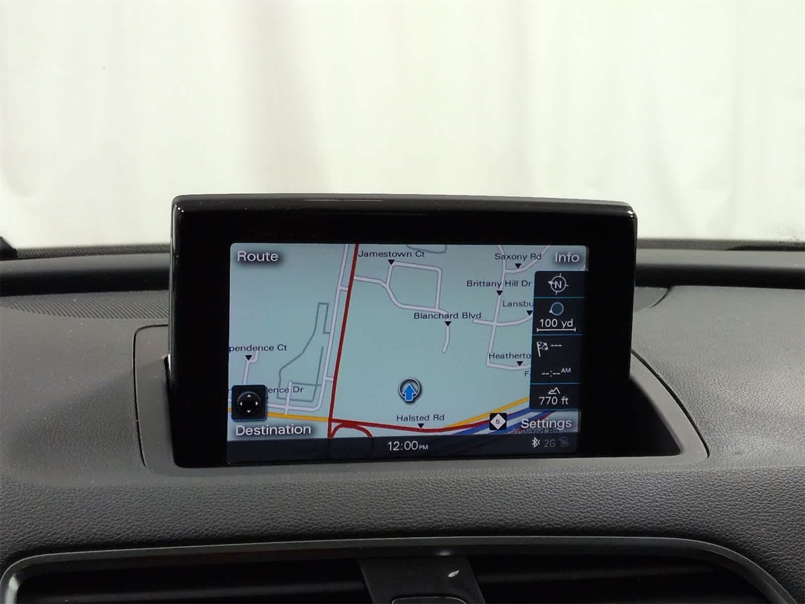 Thumbnail: 2016 Audi Q3 - 30