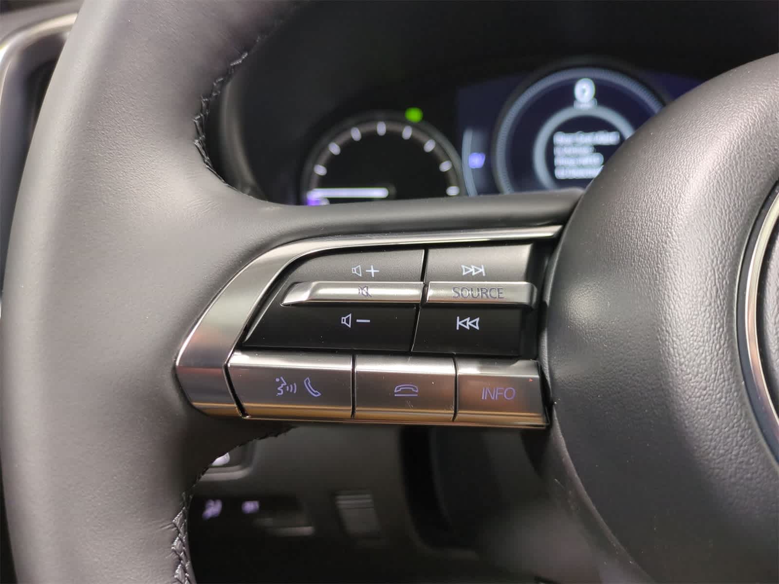 Thumbnail: 2025 Mazda CX-50 - 26