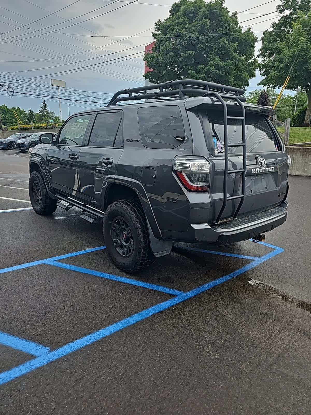 Thumbnail: 2020 Toyota 4Runner - 4
