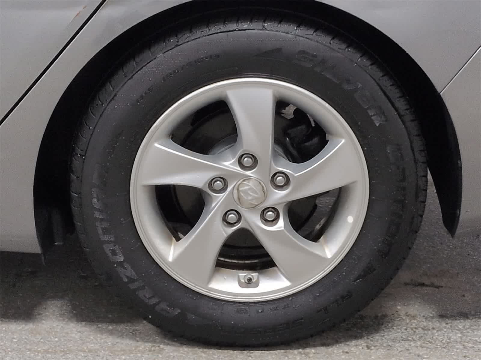 Thumbnail: 2014 Hyundai Elantra - 14