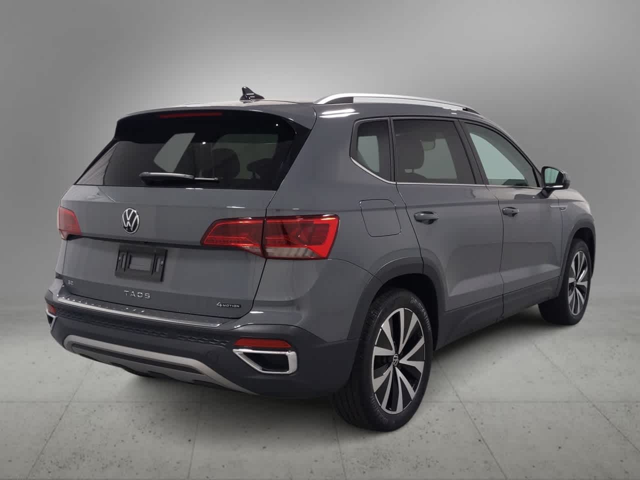Thumbnail: 2022 Volkswagen Taos - 8