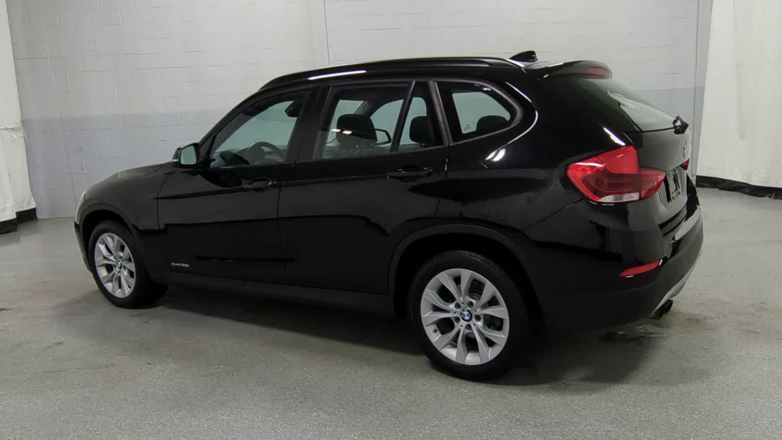 Thumbnail: 2014 BMW X1 - 6