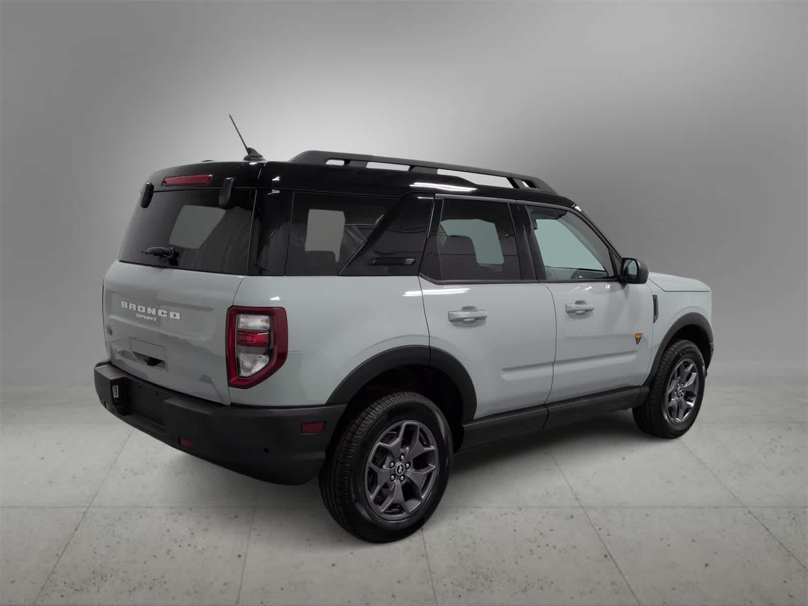 Thumbnail: 2022 Ford Bronco Sport - 8