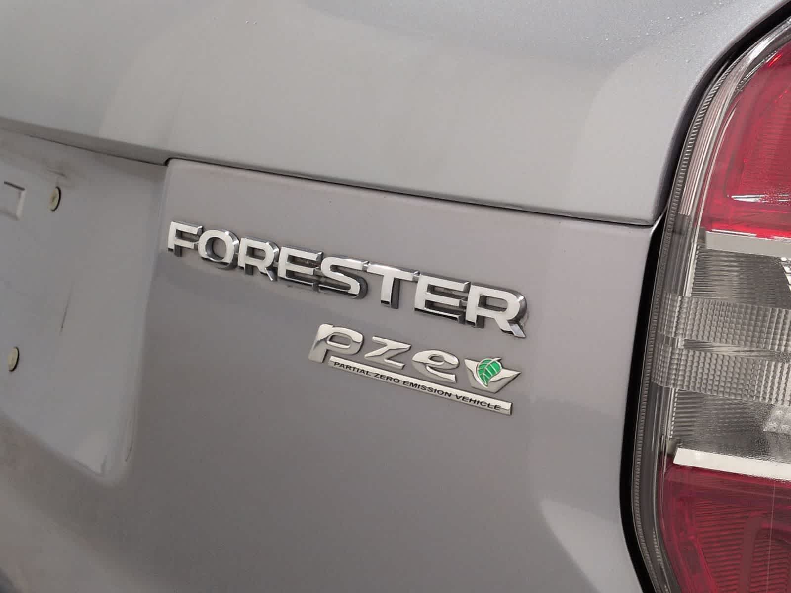 Thumbnail: 2016 Subaru Forester - 12