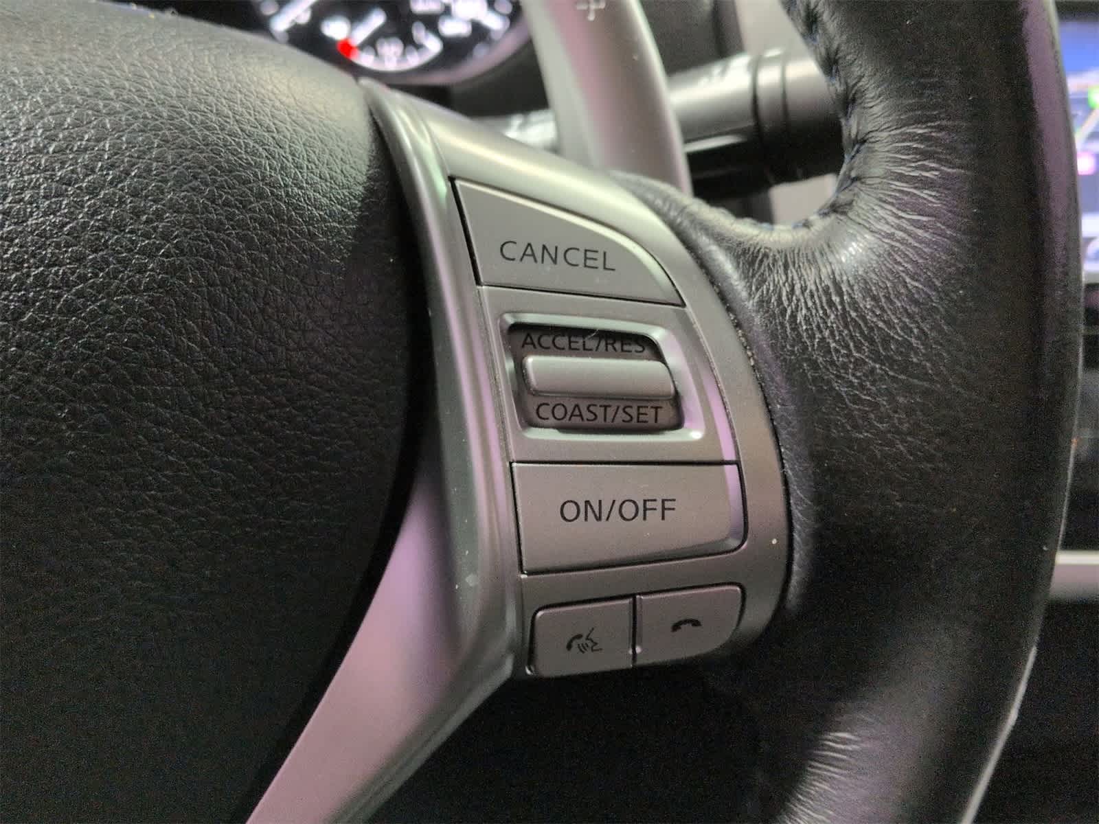 Thumbnail: 2018 Nissan Altima - 25