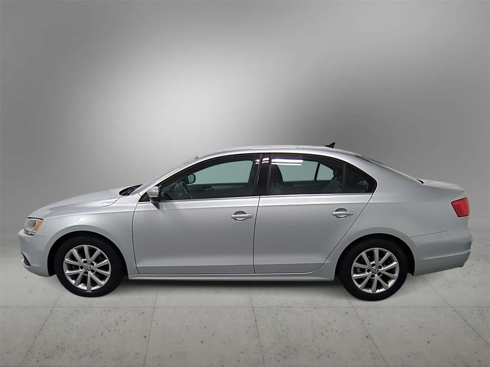Thumbnail: 2014 Volkswagen Jetta - 5