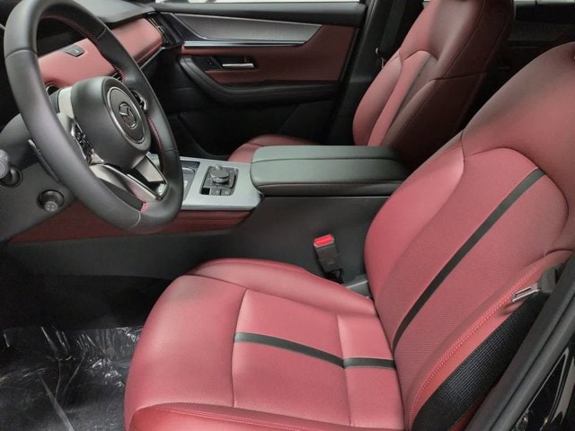 Thumbnail: 2026 Mazda CX-70 - 16