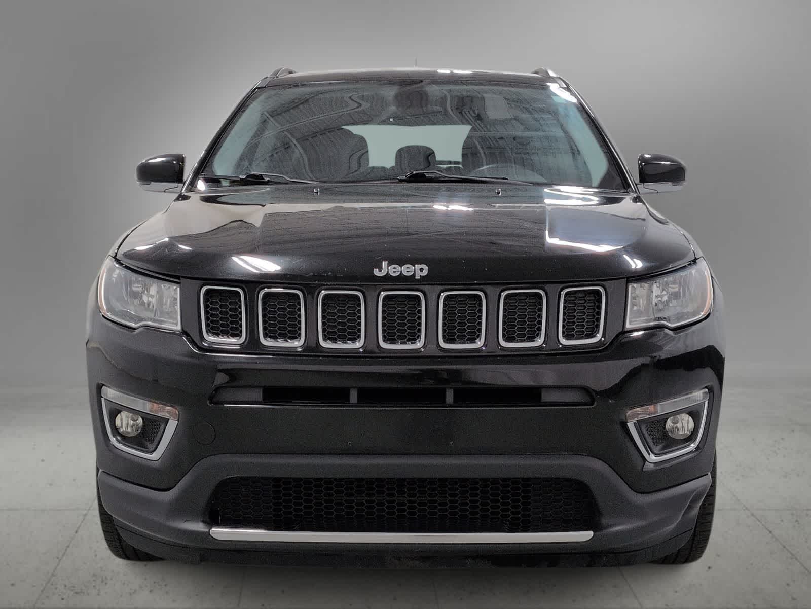 Thumbnail: 2018 Jeep Compass - 3