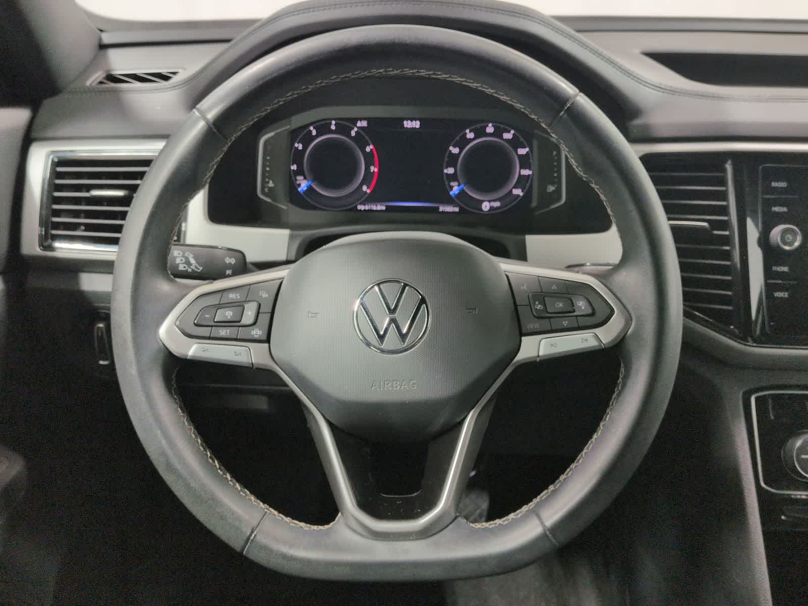 Thumbnail: 2023 Volkswagen Atlas - 23