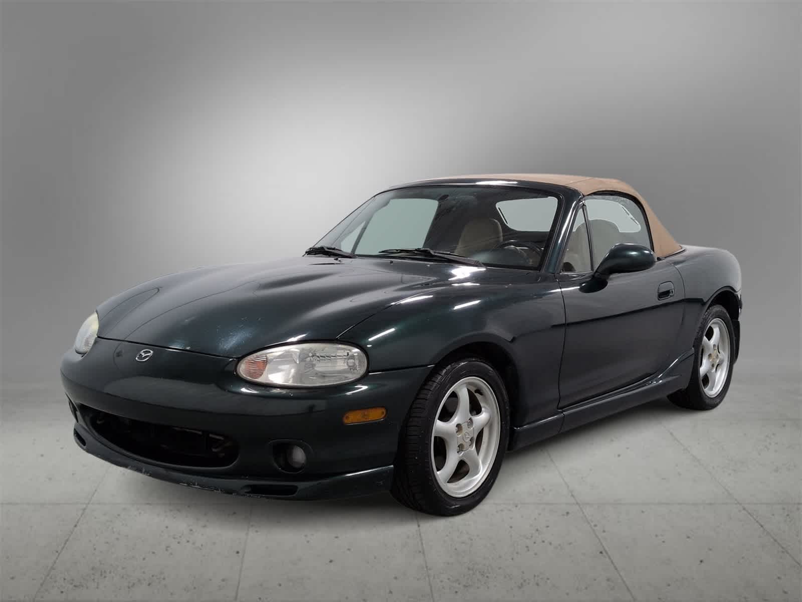 Thumbnail: 2000 Mazda MX-5 Miata - 4