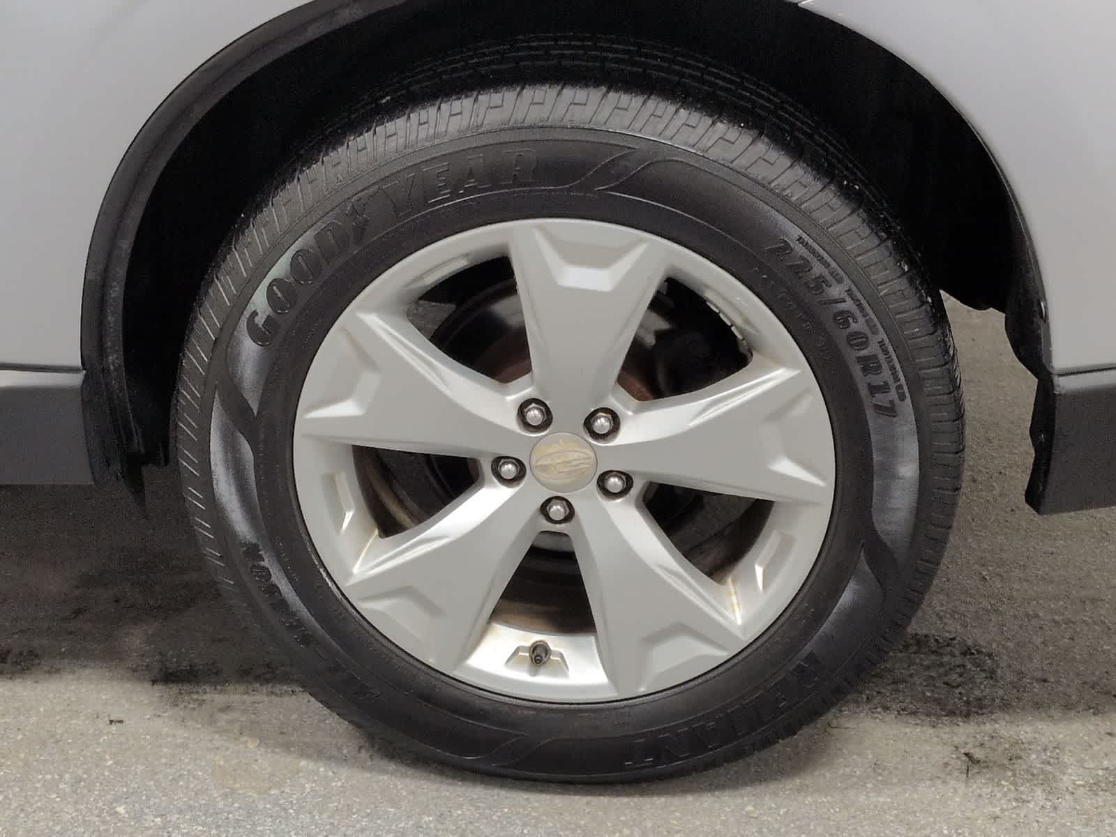 Thumbnail: 2016 Subaru Forester - 14